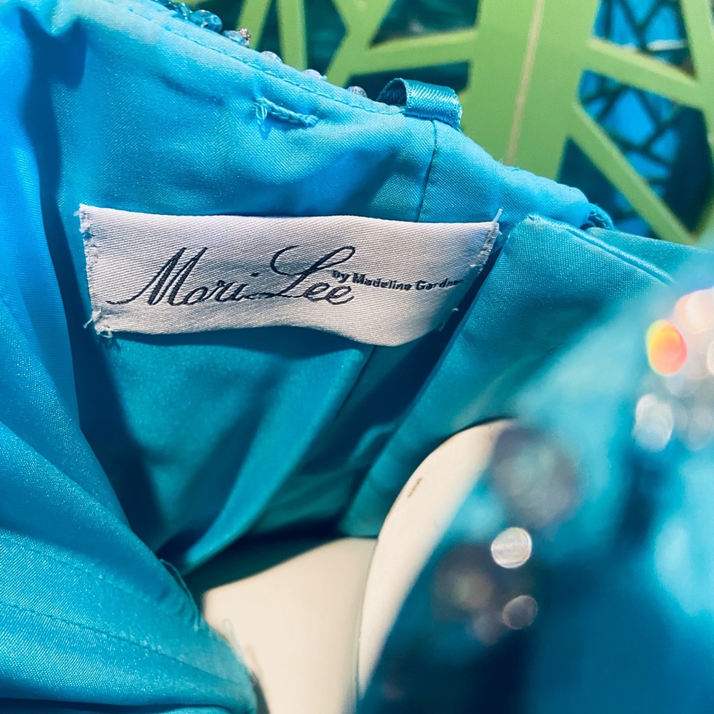 Mari Lee by Madeline Gardener Prom Formal & Quinceañera Dress w/ Corset Top - Picture 4 of 6
